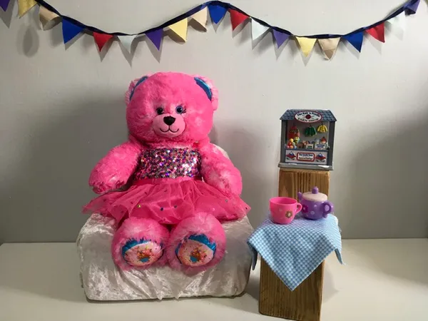 Fuchsia the Bear